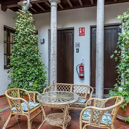 Adanar-las Columnas Apartmán *