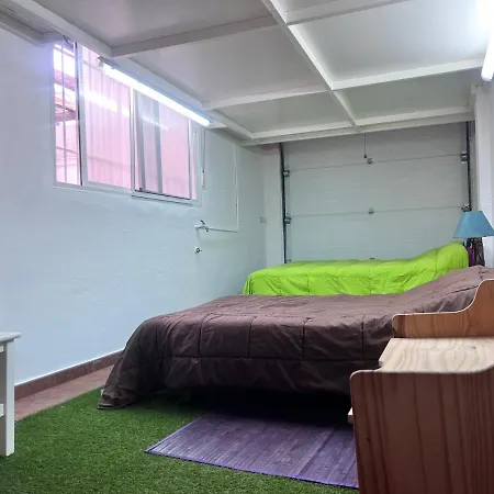 Casa Ideal Familias Y Grupos Con Balcones Exterior Soleada Patios Cerca Alhambra, Sierra Nevada, Rio Genil, Lancha Del Genil, Parque Llano Y Reloj Del Sol Con Barbacoas, Campo De Futbol, Circuito Gimnasia *