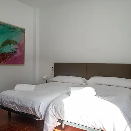 Casa Con Piscina, Barbacoa Y Jardin Para 20 Personas Tatil Evi