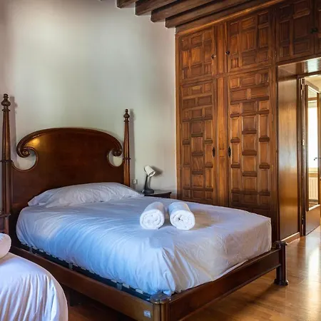 Casa Con Piscina, Barbacoa Y Jardin Para 20 Personas Tatil Evi Granada