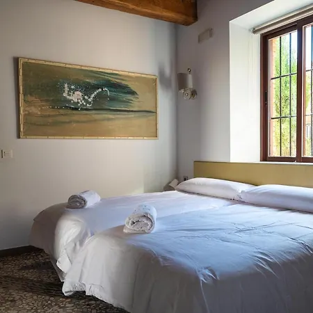Casa Con Piscina, Barbacoa Y Jardin Para 20 Personas Tatil Evi