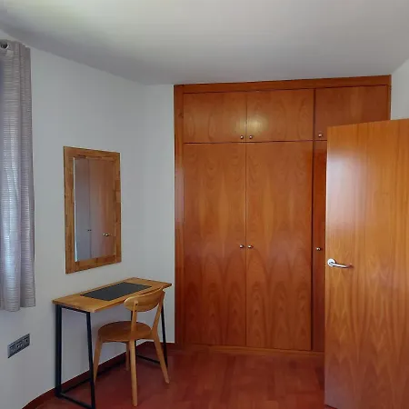 Casa En Con Vistas En Zona El Serrallo 民宿