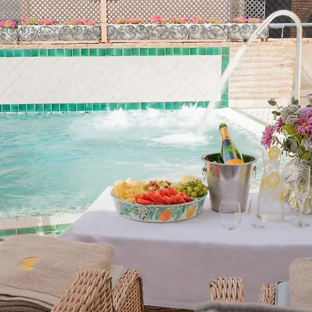 La Corrala Del Realejo Aparthotel 5*