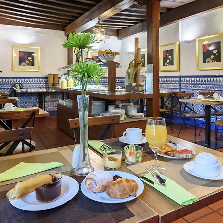 Palacio De Santa Ines Hotel