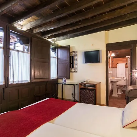 Hotel Casa Del Capitel Nazarí Granada