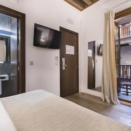 Otel Shine Albayzín Granada