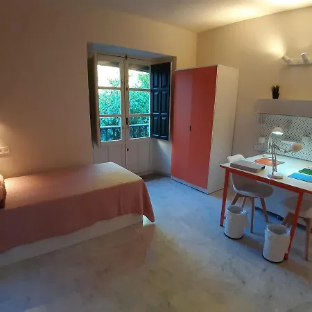 Hotel Loop Homes Palace Granada