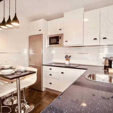 Apartamento Postigo Catedral Con Parking Opcional