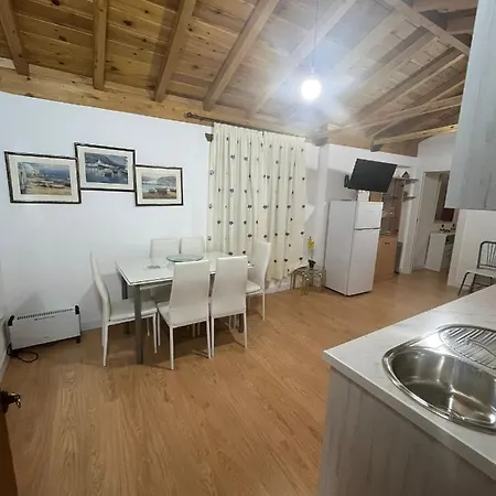 Patio De Leones Apartamento *