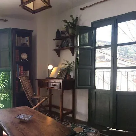 Central Home * Granada