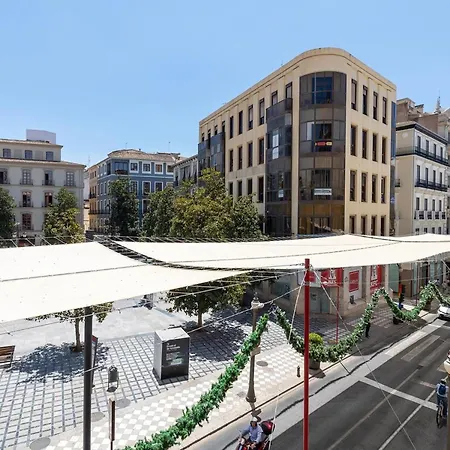 Chezmoihomes Town Hall * Granada