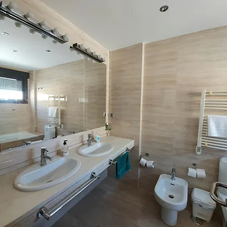 Ideal House To Get To Know Granada