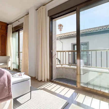 Apartamento Genteel Puerta Real *