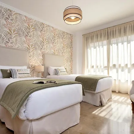 Apartamento Genteel Puerta Real Granada