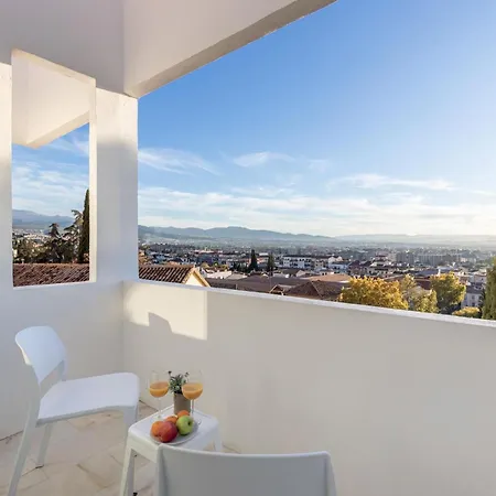 Appartement My White Wall Realejo