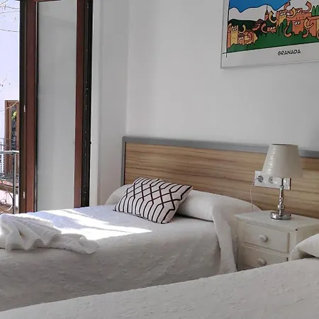 Madinat Garnata, Parking & Rooftop Terrace Vakantiehuis *