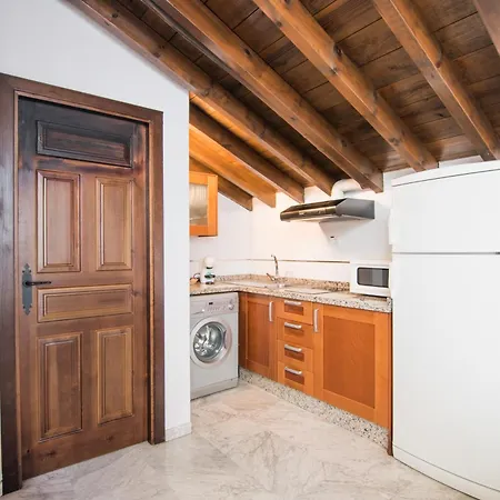 Tuguest Atico Gracia Apartamento Granada