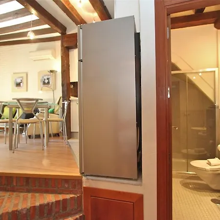Apartment Inside Alhacaba *