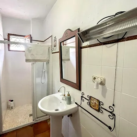 Homestay Con Bano Y Cocina Privados En Albaicin