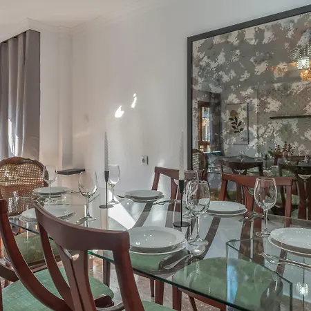 Apartment Tuguest Gran Via 42 *