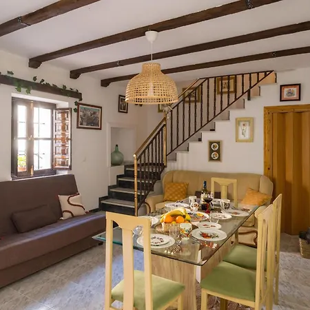 Casa *