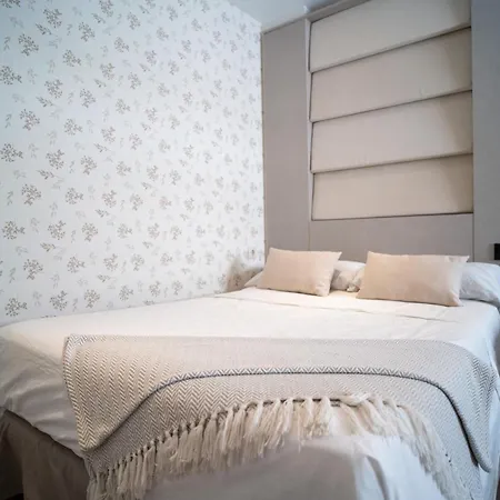 Moderno En El Centro De Apartamento *