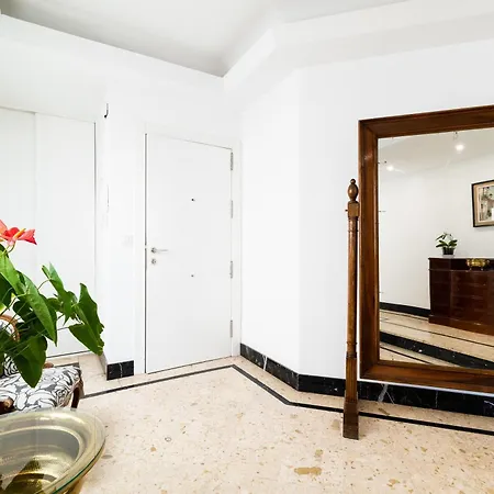 Apartment Neptuno Atico, Con Terraza *