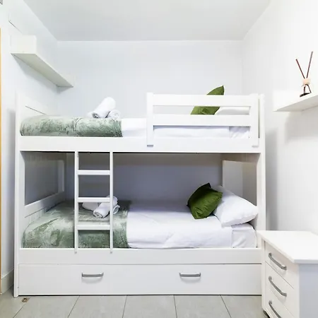 Apartamento Tuguest Avenida De La Investigacion - Free Parking *