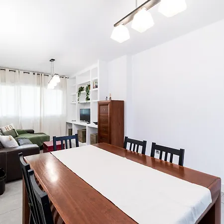 Tuguest Avenida De La Investigacion - Free Parking *