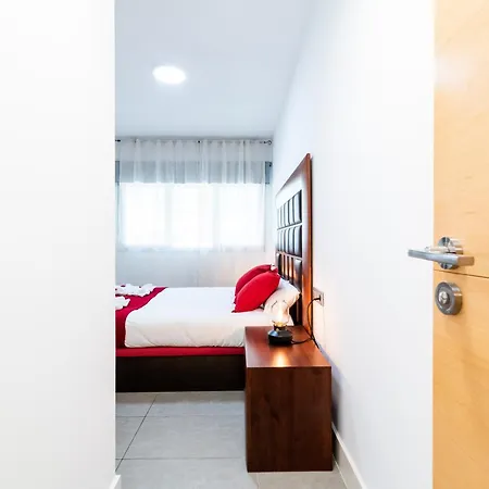 Tuguest Avenida De La Investigacion - Free Parking * Grenade
