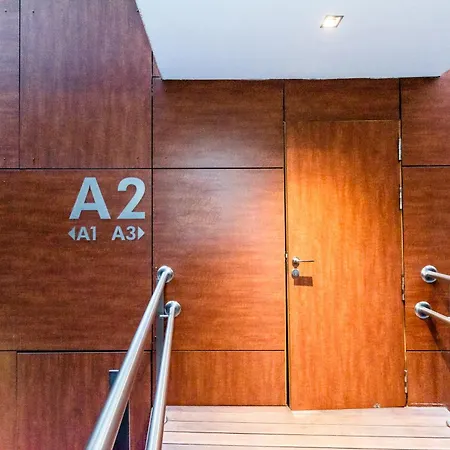 Apartamento Tuguest Avenida De La Investigacion - Free Parking Granada