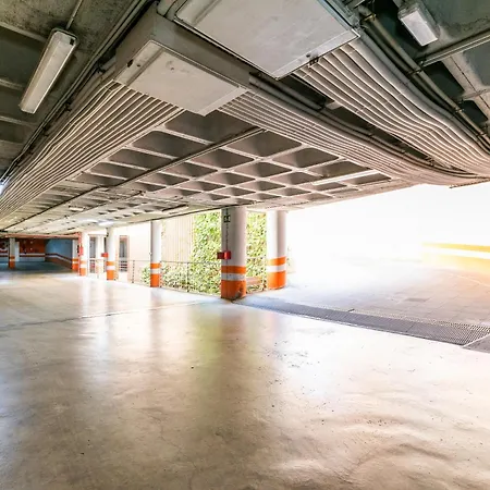 Tuguest Avenida De La Investigacion - Free Parking