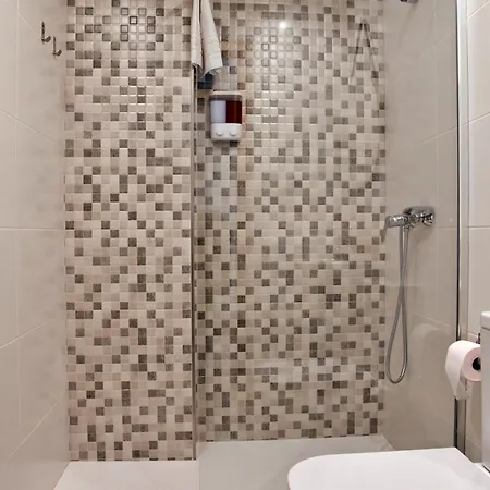 Alhambra.mesones 4 Lägenhet