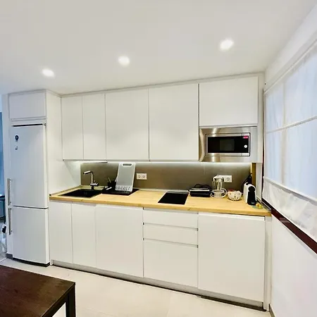 Apartamento Apartamento, Piscina Y Parking Tico Medina *