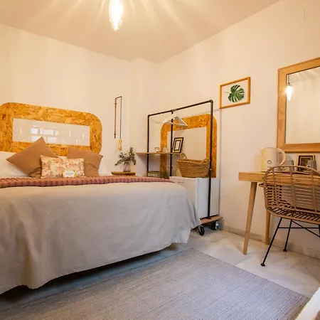 Rooms Vita * Granada
