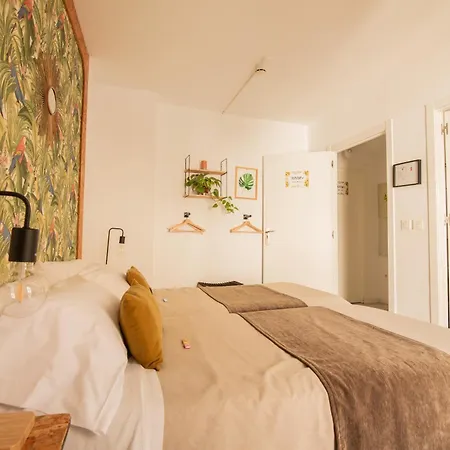 Rooms Vita * Granada