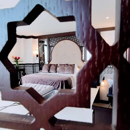 Saray Отель 4*