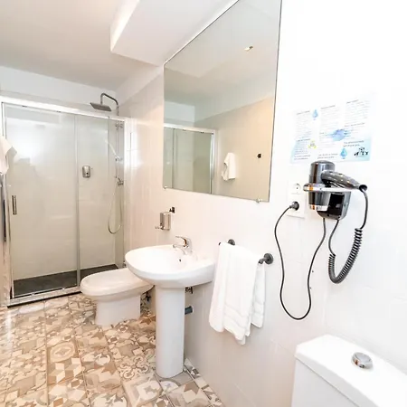 Hotel Monasterio - Adults Only 2*