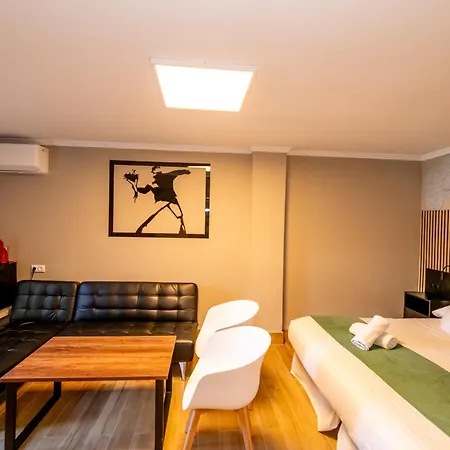 Hotel Monasterio - Adults Only