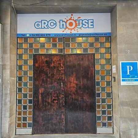 Casa de hóspedes Arc House