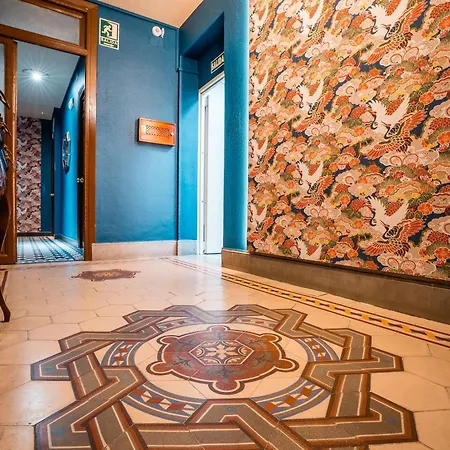 Veronica Centro Pensionat 2*