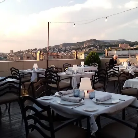Andalucia Center Hotell 4*