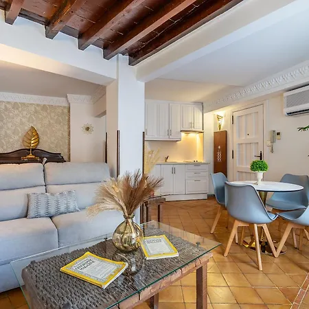 Adanar-apartamentos Muralla Ziri Apartamento