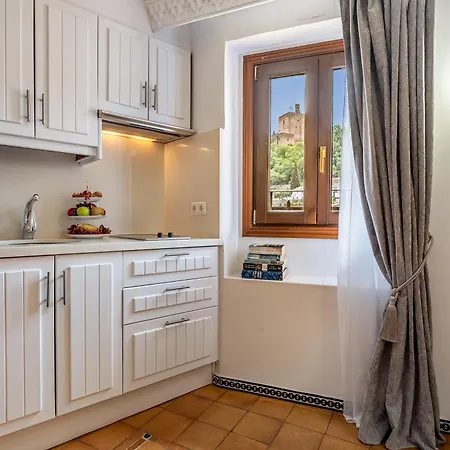 Adanar-apartamentos Muralla Ziri Grenade