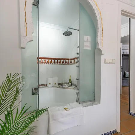 Adanar-apartamentos Muralla Ziri Apartamento *