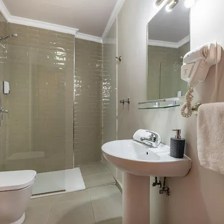 Apartment Alhambra 3000
