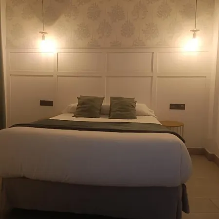 Cedran Hotel