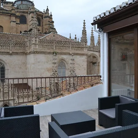 Apartamento Tuguest Palacio De La Madraza