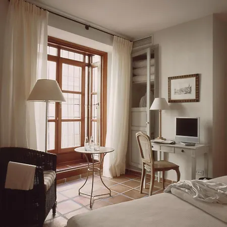 Hotel Palacio De Navas