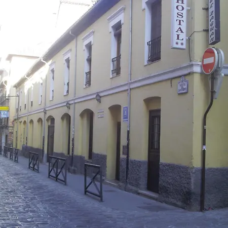 Pensión El Zaguan 2*